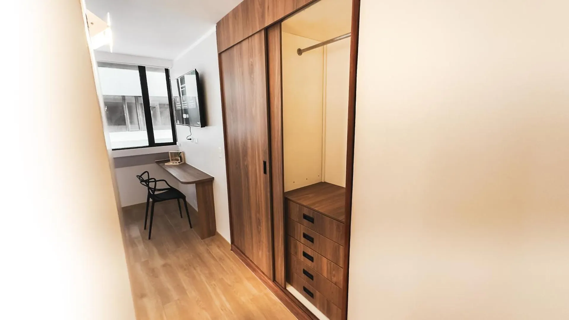La Carolina Suite Moderna Quito 0*,  Ecuador